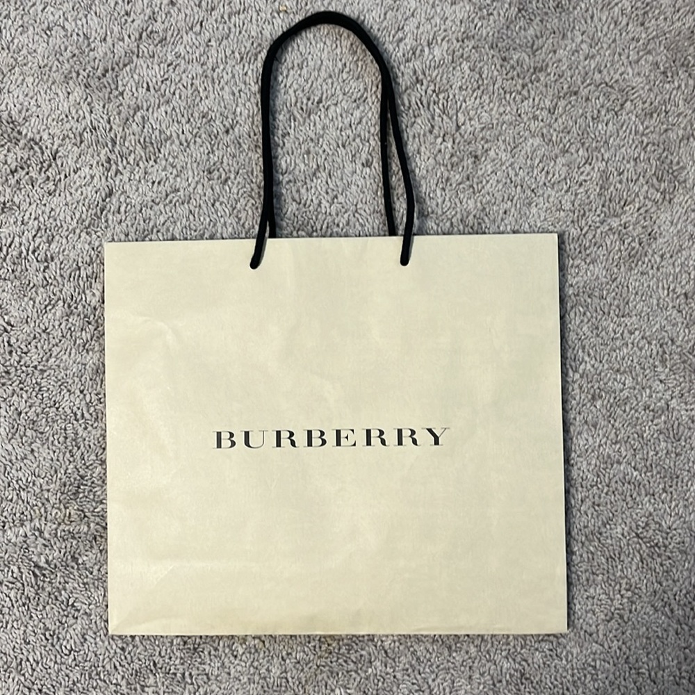 Burberry Paper Giftbag